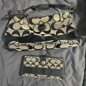 Coach purse and wallet